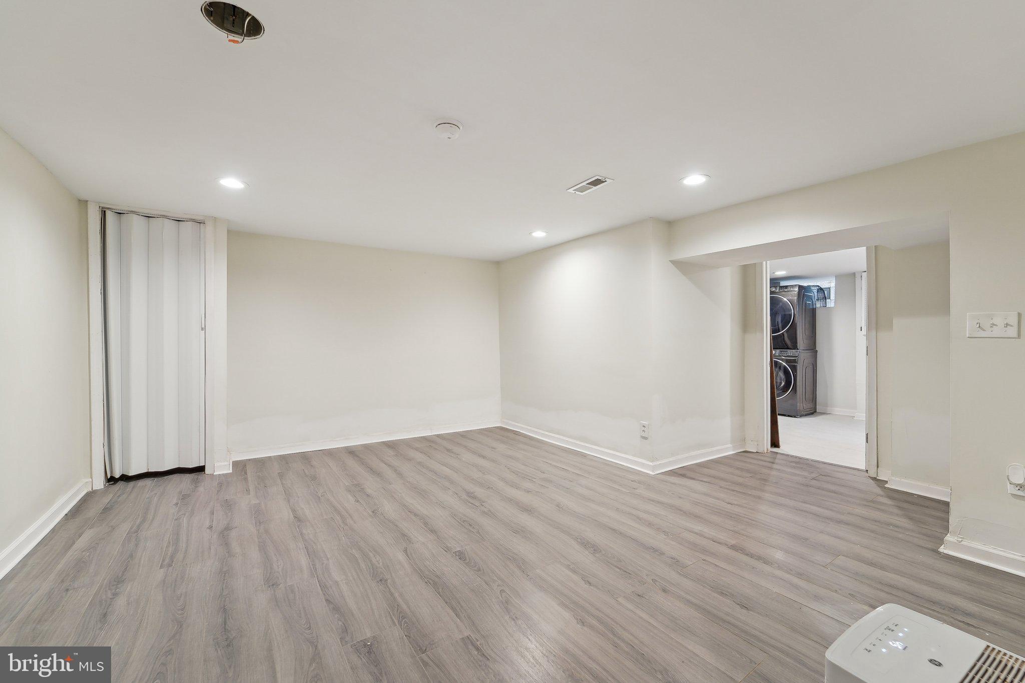 1507 Northwick Road Baltimore, MD 21218 - Photo 27 of 37