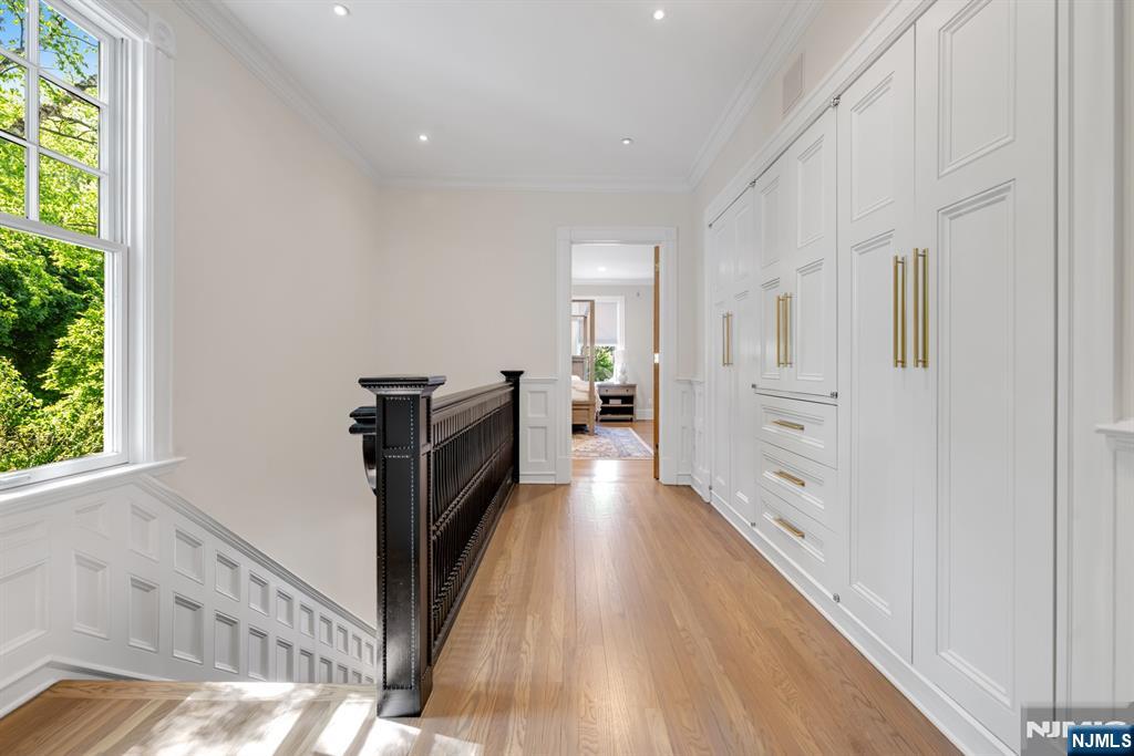 640 East Ridgewood Avenue Ridgewood, NJ 07450 - Photo 21 of 50