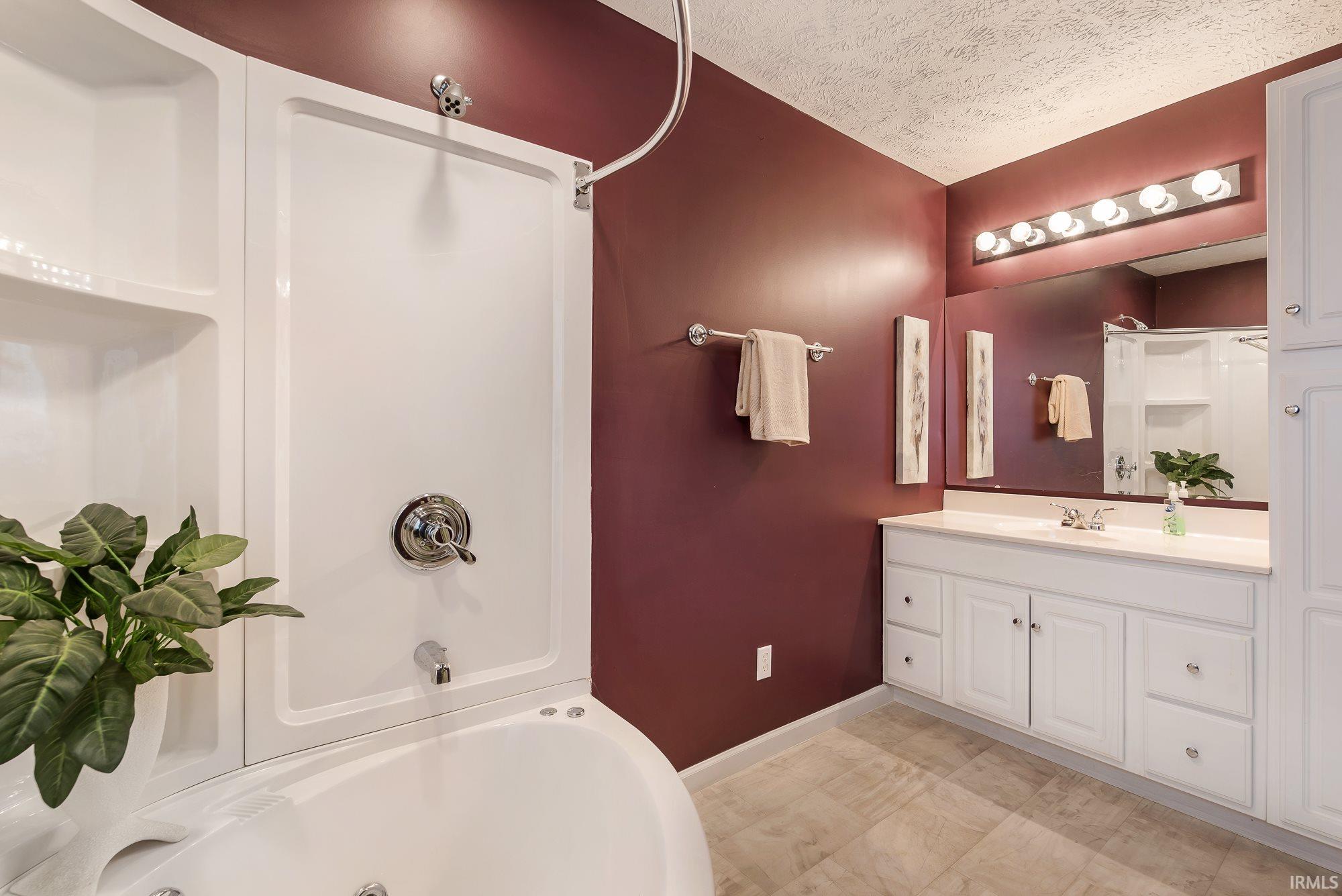 5401 West Petty Road Muncie, IN 47304 - Photo 21 of 34 Gallery Image 21