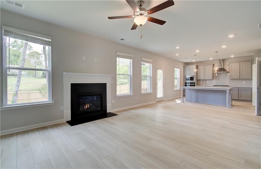 261 Chiswick Loop Stockbridge, GA 30281 - Photo 16 of 28 Gallery Image 16