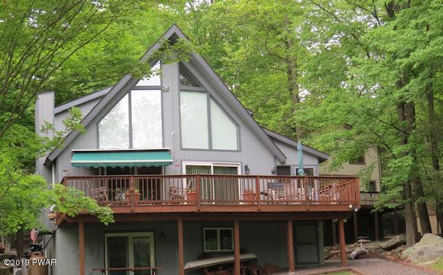 Lakefront Chalet
