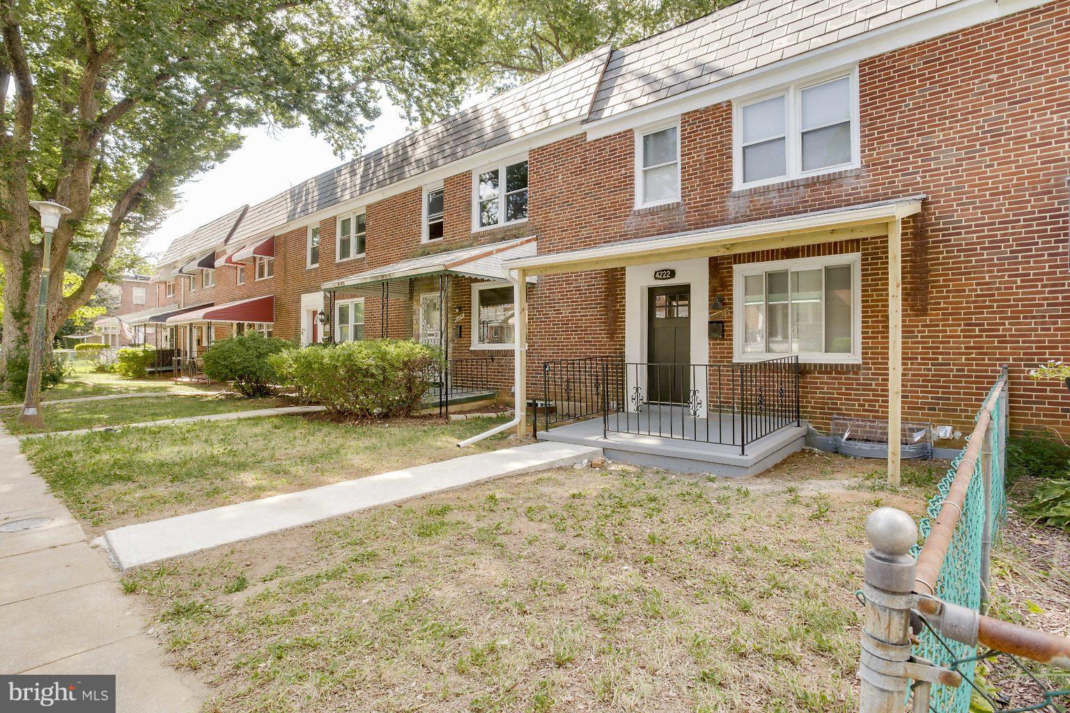 4222 Colborne Road Baltimore, MD 21229 - Photo 20 of 22 Exterior (Front)