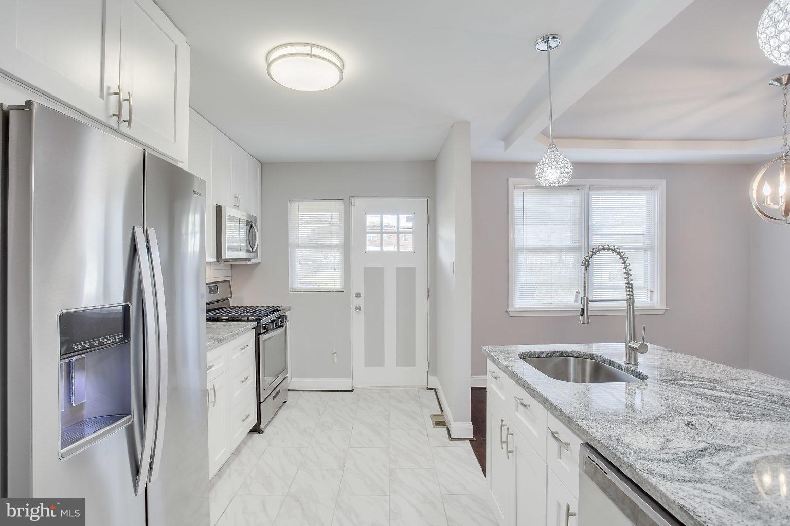 4222 Colborne Road Baltimore, MD 21229 - Photo 9 of 22 Kitchen