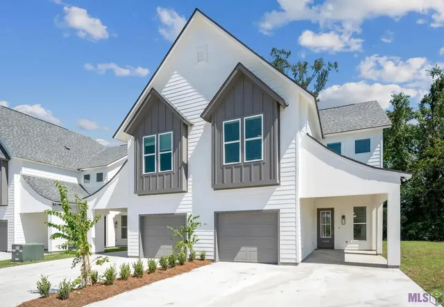 $2,400 | 616 Lake Shelf Drive, Baton Rouge, LA 70820