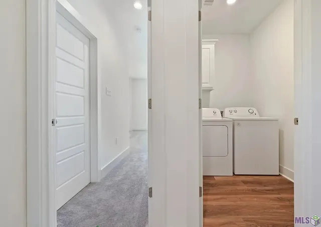 $2,400 | 616 Lake Shelf Drive, Baton Rouge, LA 70820