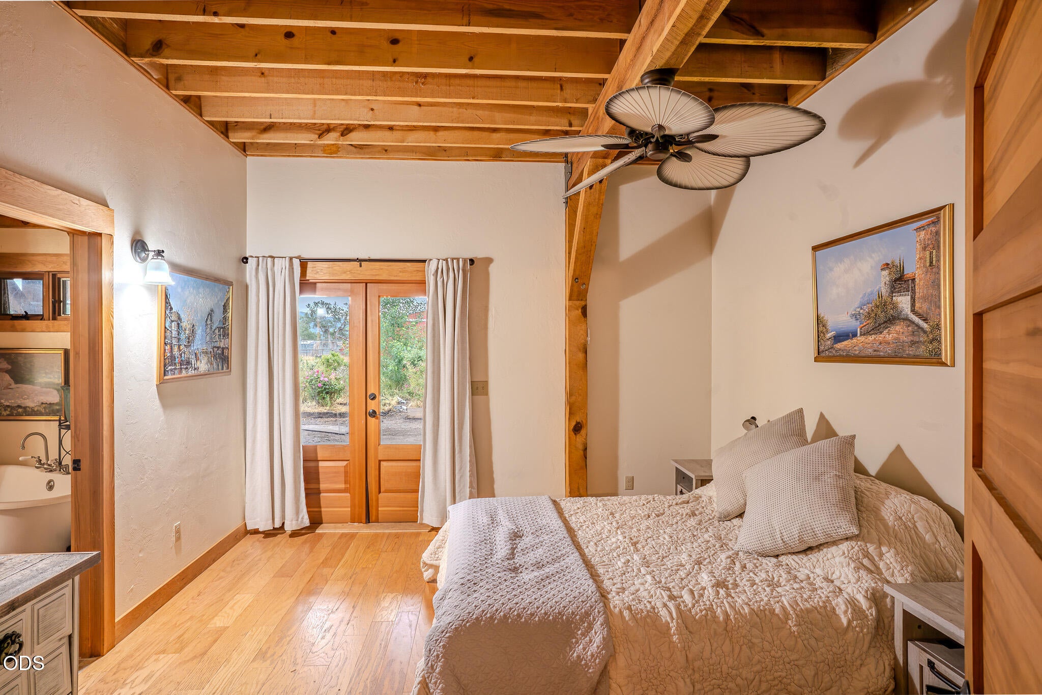 688 Worthington Road Eagle Point, OR 97524 - Photo 20 of 46 Gallery Image 20