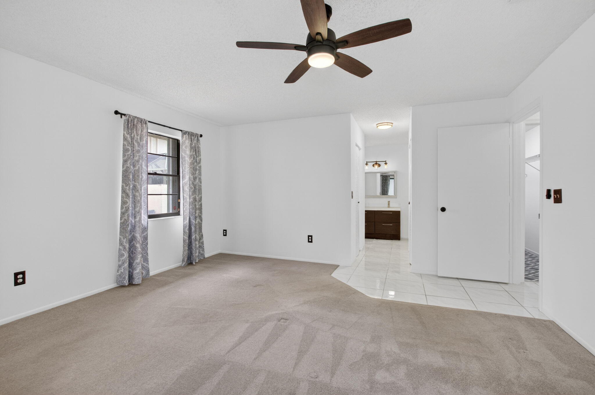 9123 Southwest 22nd Street, Unit C Boca Raton, FL 33428 - Photo 26 of 53 Primary bedroom