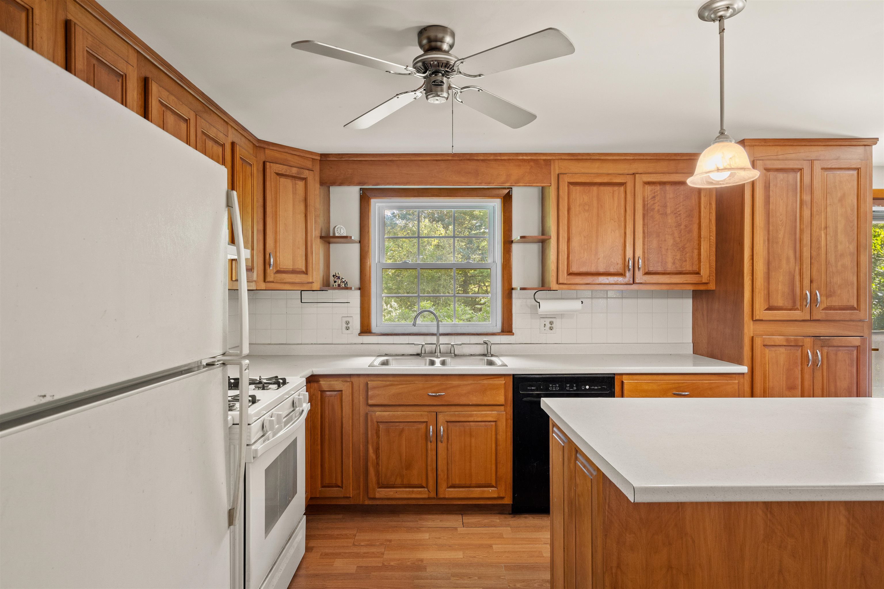 87 Tsienneto Road Derry, NH 03038 - Photo 40 of 40