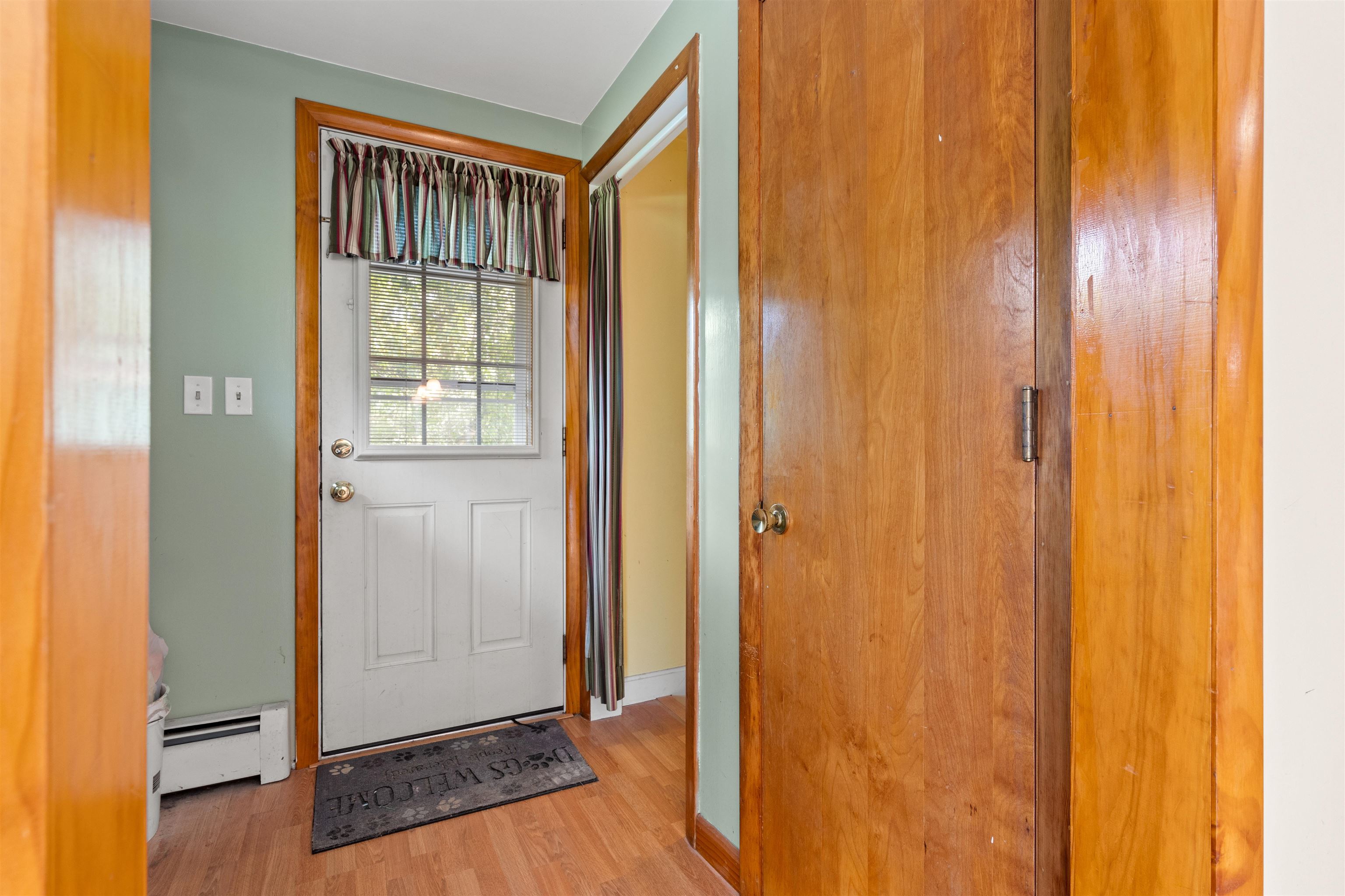 87 Tsienneto Road Derry, NH 03038 - Photo 6 of 40
