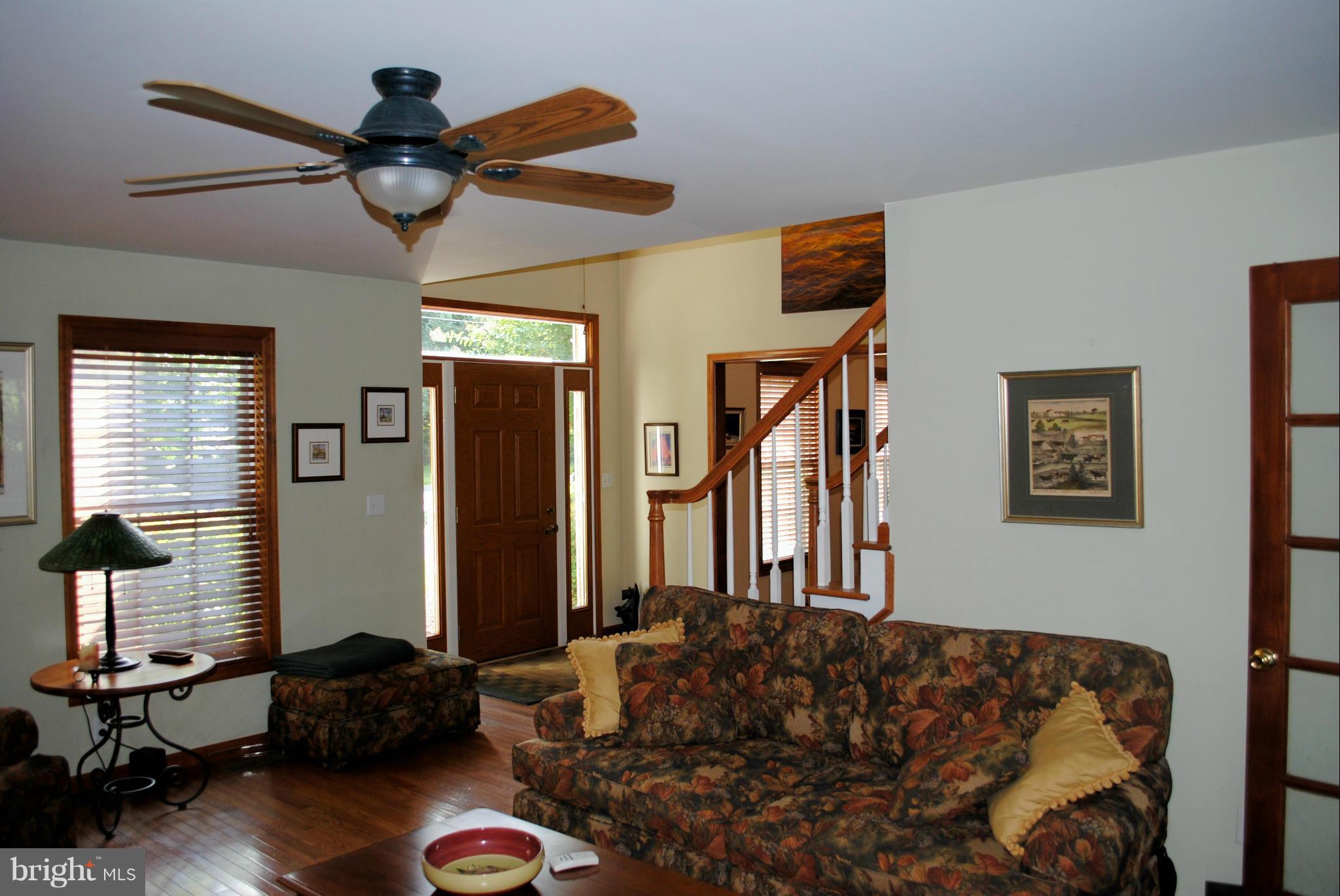 25814 John Hanson Road Chestertown, MD 21620 - Photo 5 of 28 Living Room