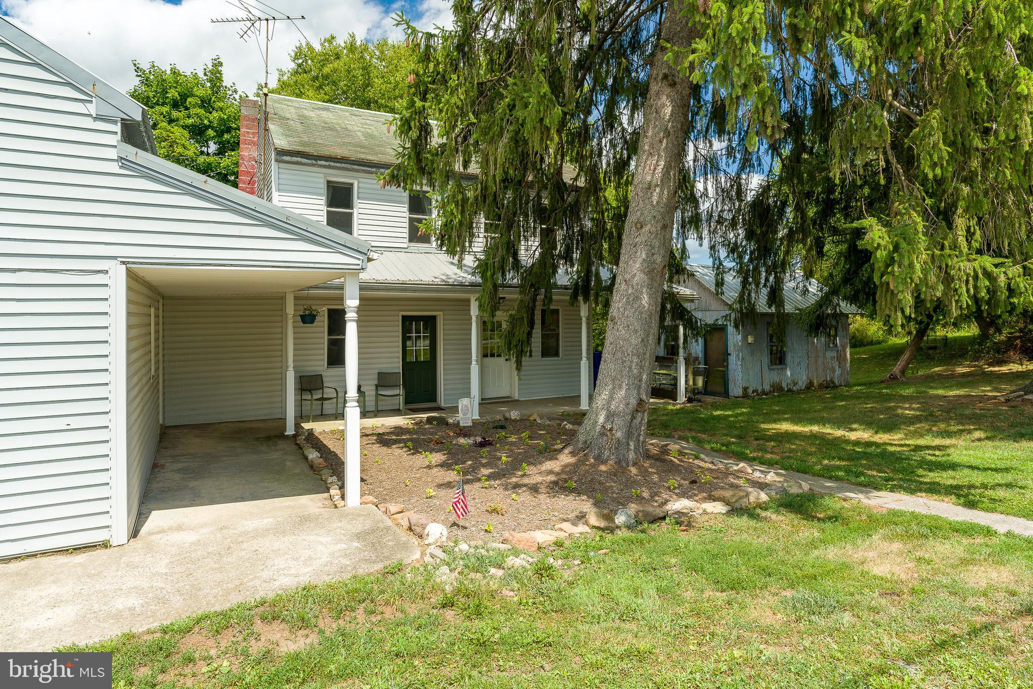 6552 Elizabethtown Road Manheim, PA 17545 - Photo 3 of 62
