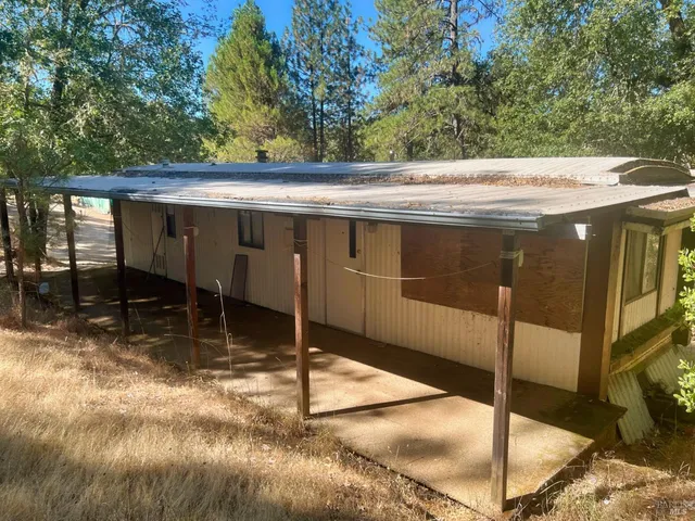 $289,000 | 46145 Meadow Lane North, Laytonville, CA 95454