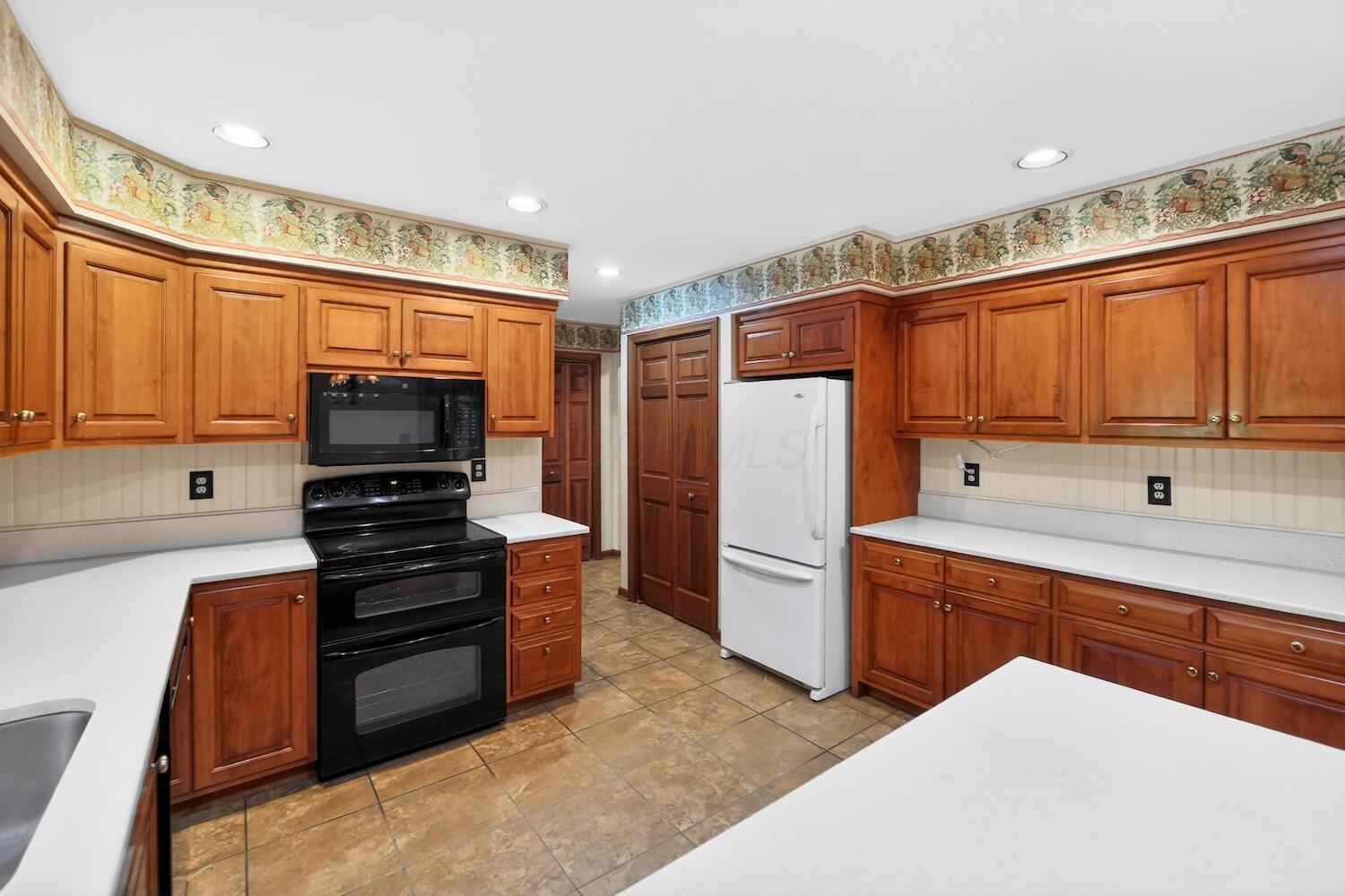 13399 Old Mansfield Road Mount Vernon, OH 43050 - Photo 12 of 51