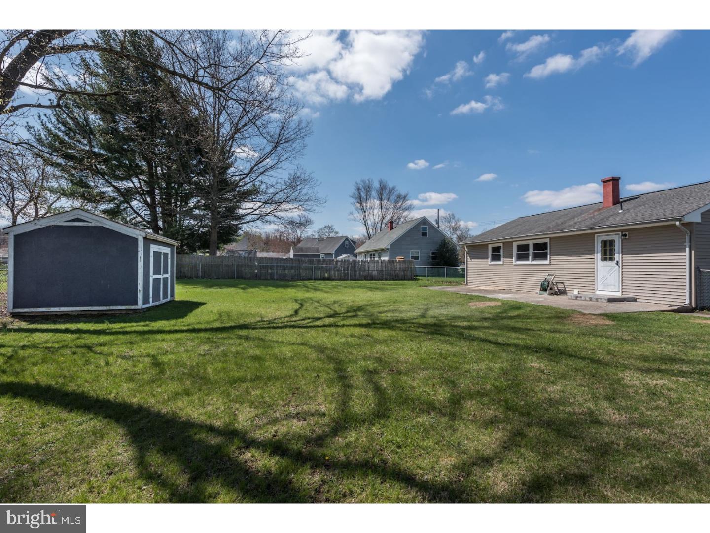 16 Oxford Road Marlton, NJ 08053 - Photo 13 of 17