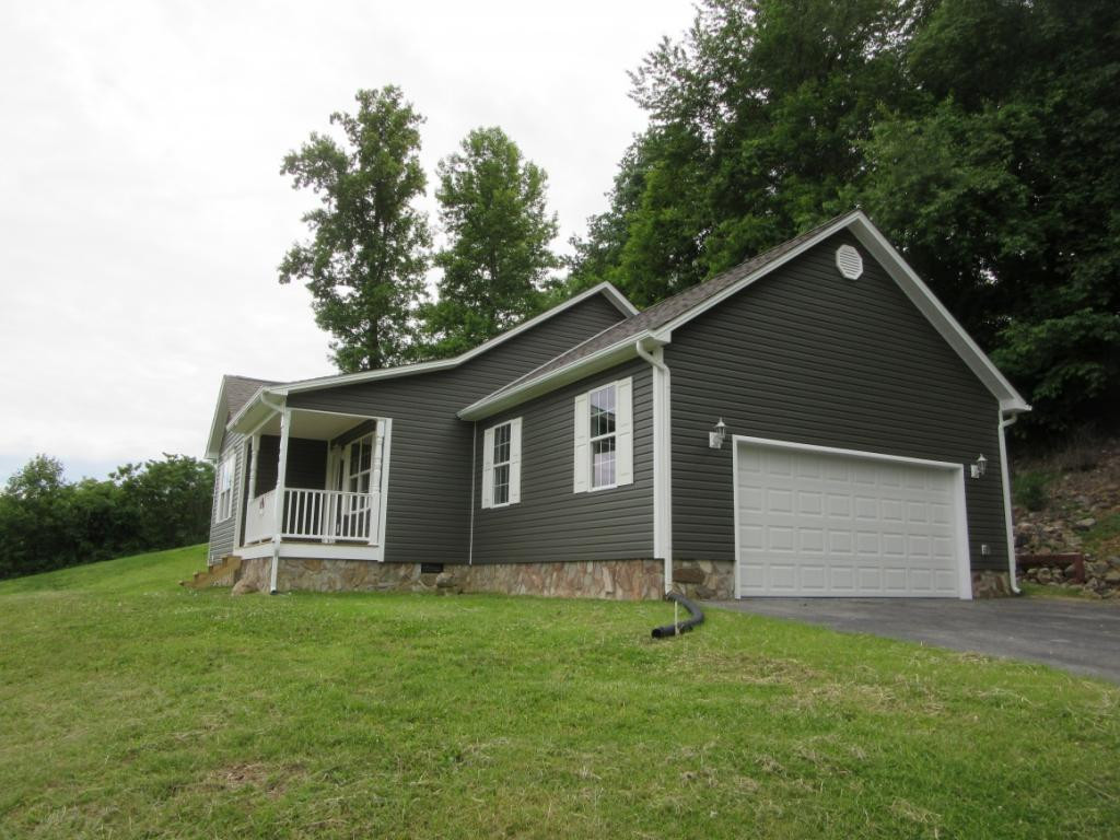 135 Bunker Hill Road Elizabethton, TN 37643 - Photo 5 of 18 Photo 5