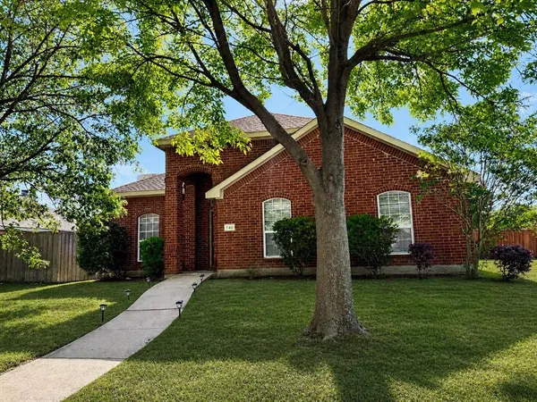 front view of house with a yard