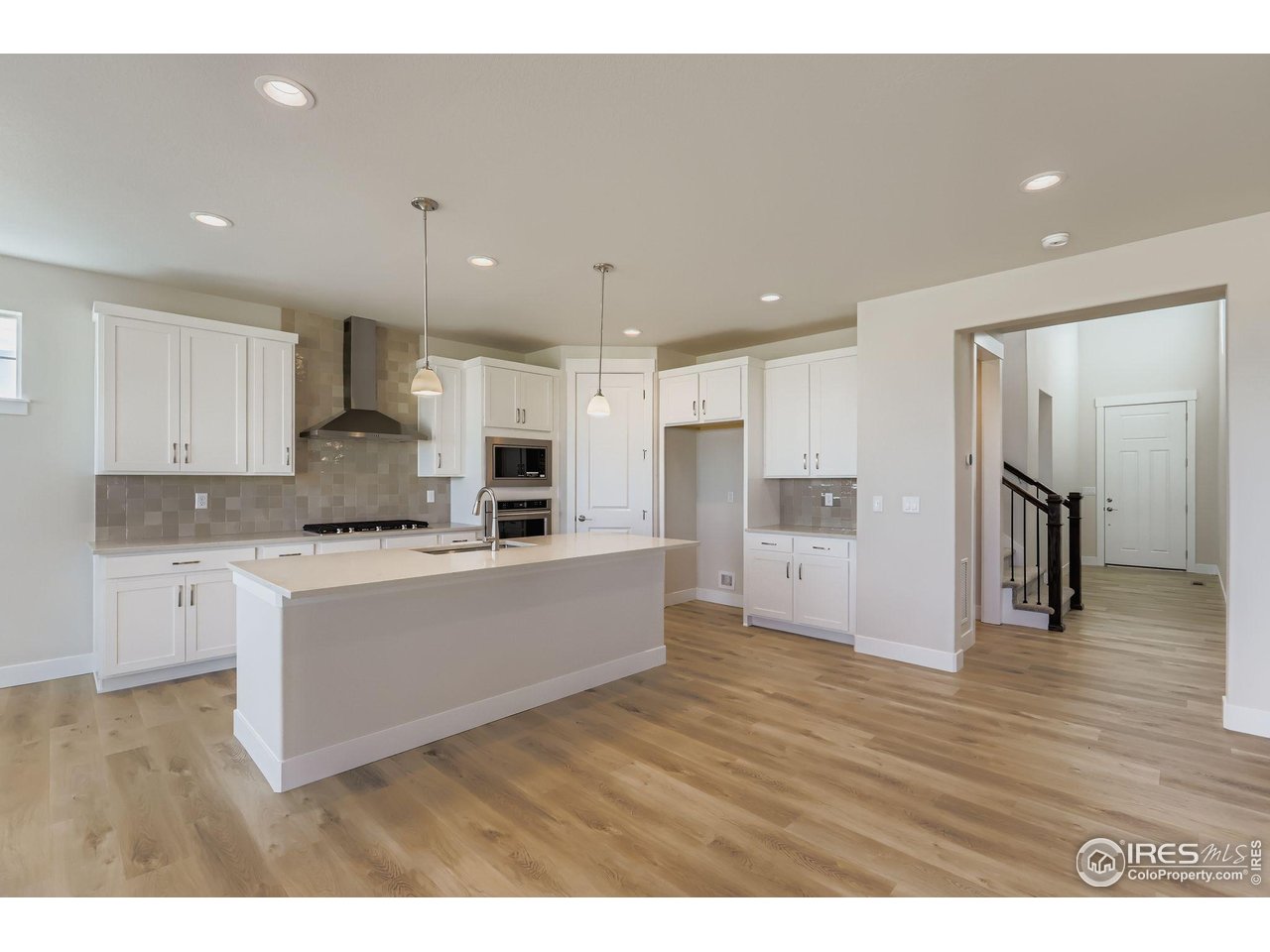 5841 Aspenglow Street Firestone, CO 80504 - Photo 3 of 25