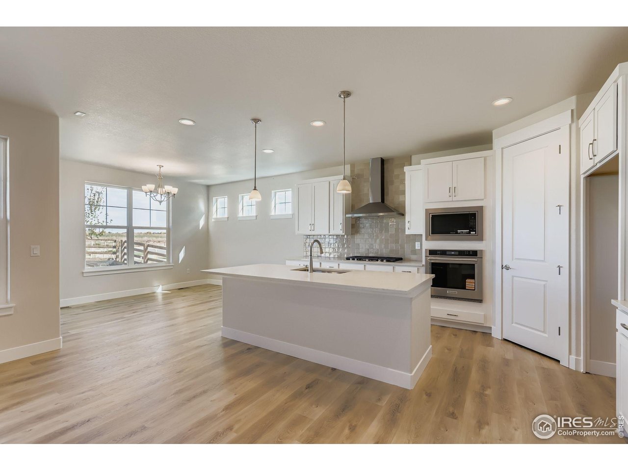 5841 Aspenglow Street Firestone, CO 80504 - Photo 7 of 25