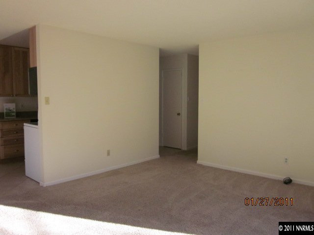 150 Wellington Way Reno, NV 89506 - Photo 3 of 8 Photo 3