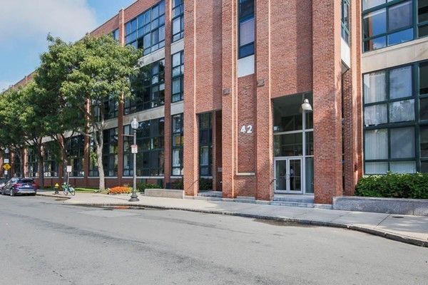 $630,000 | 42 8th Street, Unit 1204, Boston, MA 02129