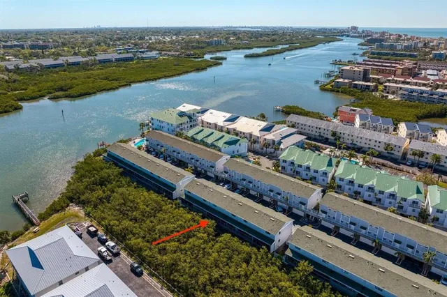 $535,000 | 19823 Gulf Boulevard, Unit 33, Indian Shores, FL 33785