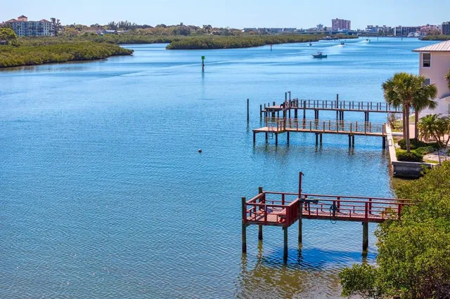 $535,000 | 19823 Gulf Boulevard, Unit 33, Indian Shores, FL 33785