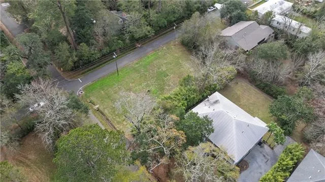 $295,000 | 250 Wilkinson Street, Mandeville, LA 70448