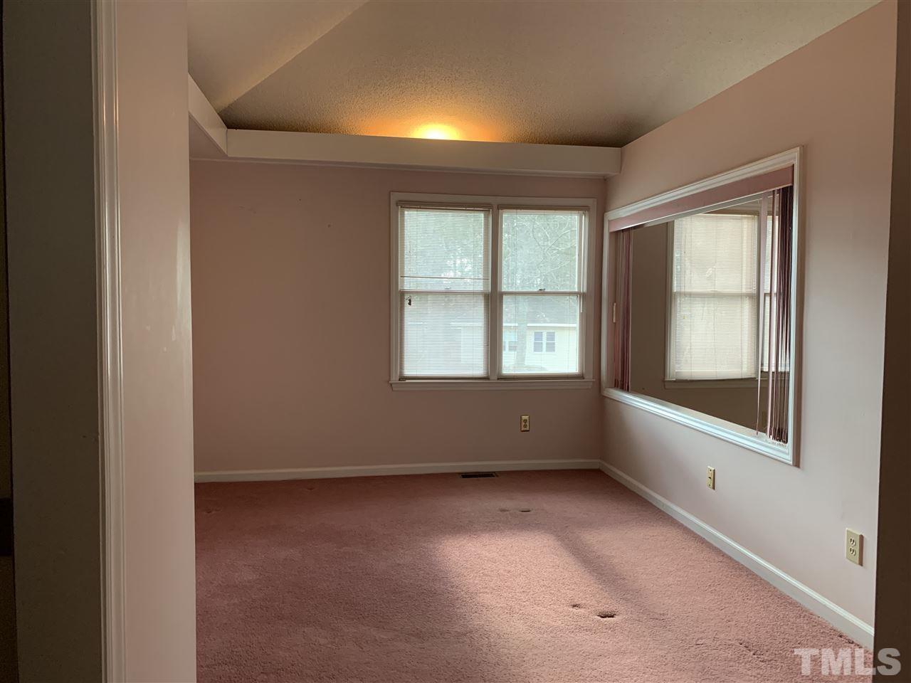 3308 Mill Run, Unit 107 Raleigh, NC 27612 - Photo 11 of 12