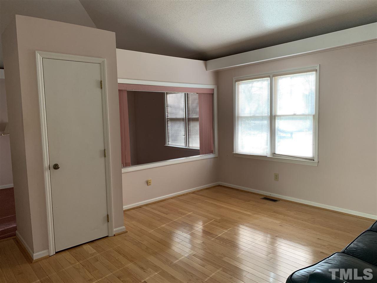3308 Mill Run, Unit 107 Raleigh, NC 27612 - Photo 3 of 12