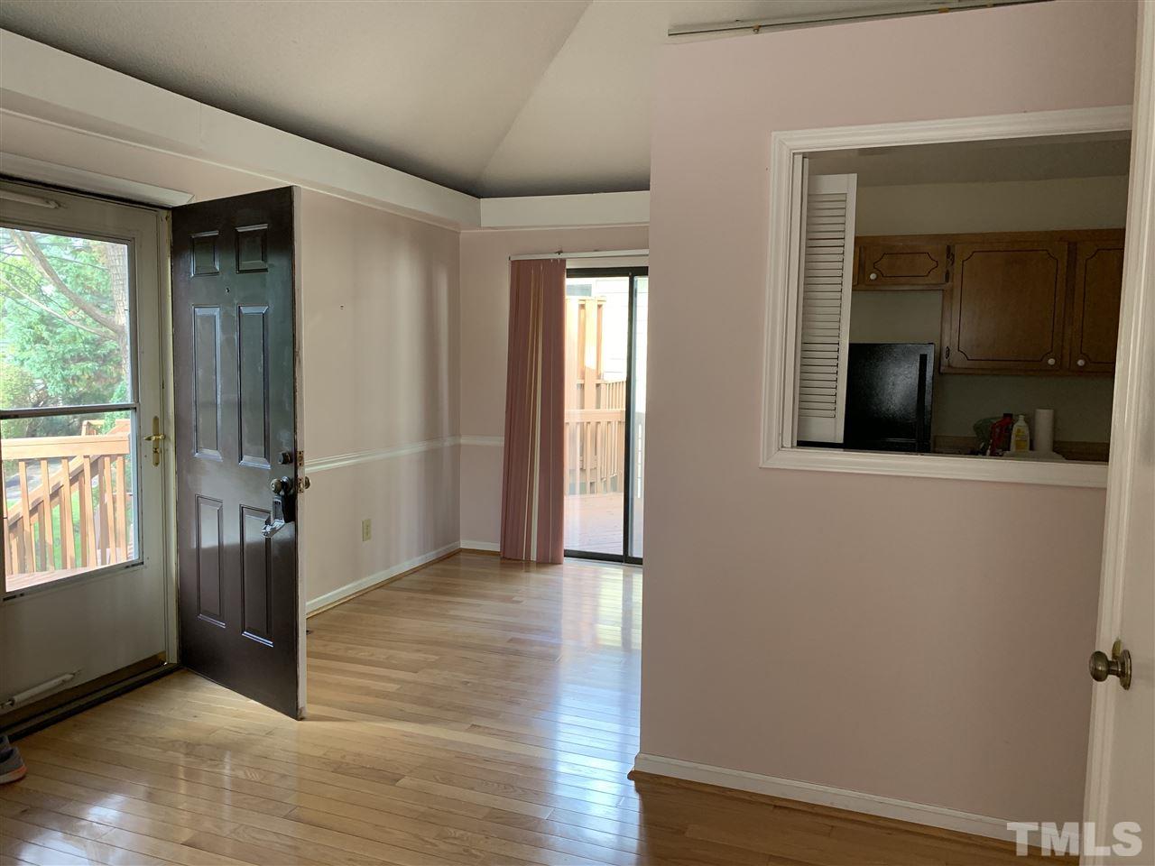 3308 Mill Run, Unit 107 Raleigh, NC 27612 - Photo 4 of 12