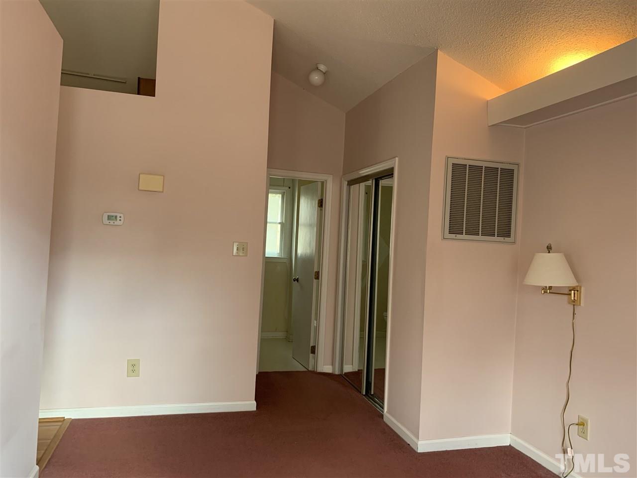 3308 Mill Run, Unit 107 Raleigh, NC 27612 - Photo 10 of 12
