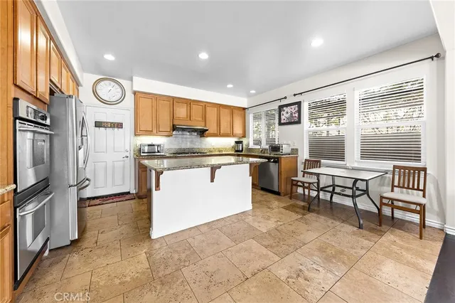 $925,000 | 12465 Breeze Lane, Eastvale, CA 91752