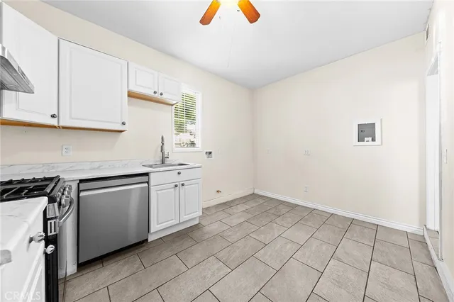 $925,000 | 12465 Breeze Lane, Eastvale, CA 91752