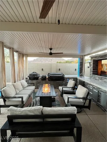 $529,900 | 675 Turtleback Fls Avenue, Indian Springs, NV 89018