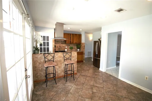 $1,800 | 2836 Glenbrook Drive, Gretna, LA 70056