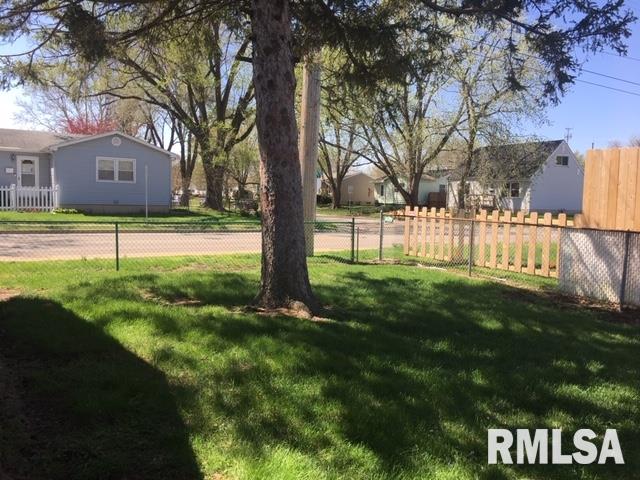 2001 North 16th Street Springfield, IL 62702 - Photo 42 of 46