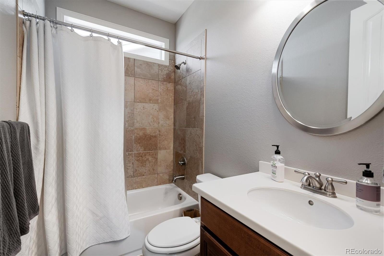 2688 Rising Moon Way Castle Rock, CO 80109 - Photo 13 of 40 Gallery Image 13