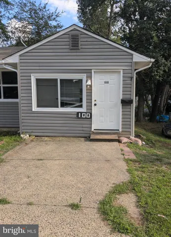 $1,300 | 100 B Blackwood-Clementon Road, Clementon, NJ 08021