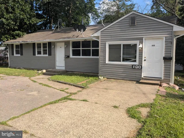 $1,300 | 100 B Blackwood-Clementon Road, Clementon, NJ 08021
