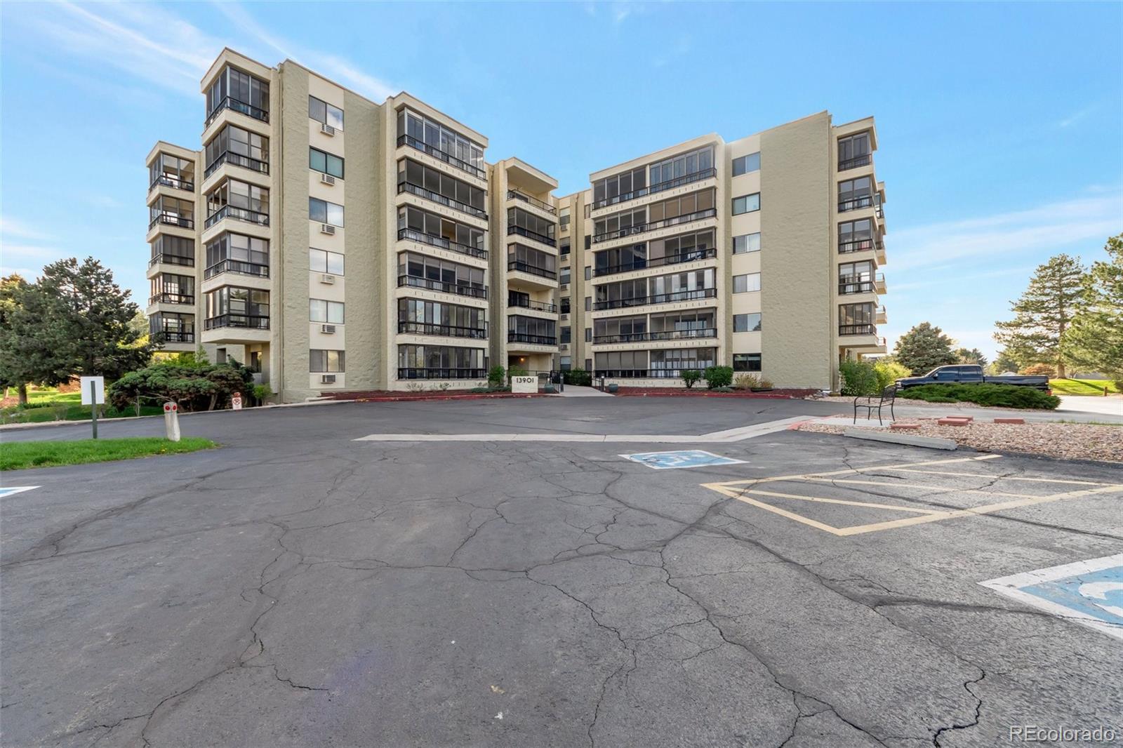 13901 East Marina Dr Unit 606  