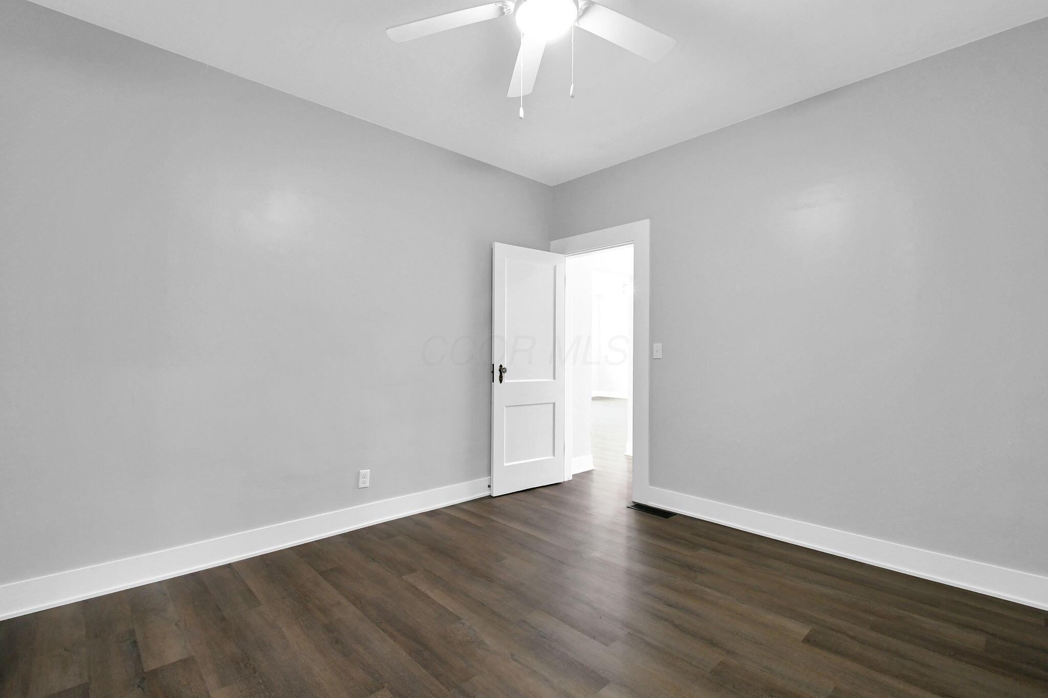 18452 Main Road Southeast Newark, OH 43056 - Photo 11 of 38 10-web-or-mls-18452-main-rd-se