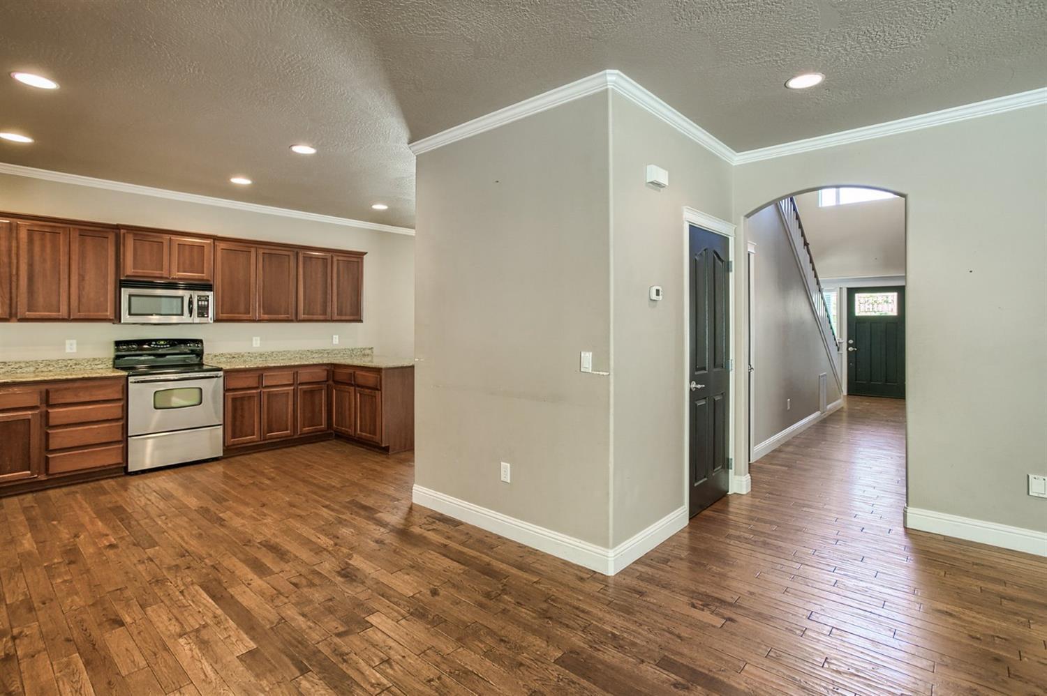 2160 Crestbrook Road, Unit 12 Medford, OR 97504 - Photo 16 of 33 Additional Photo