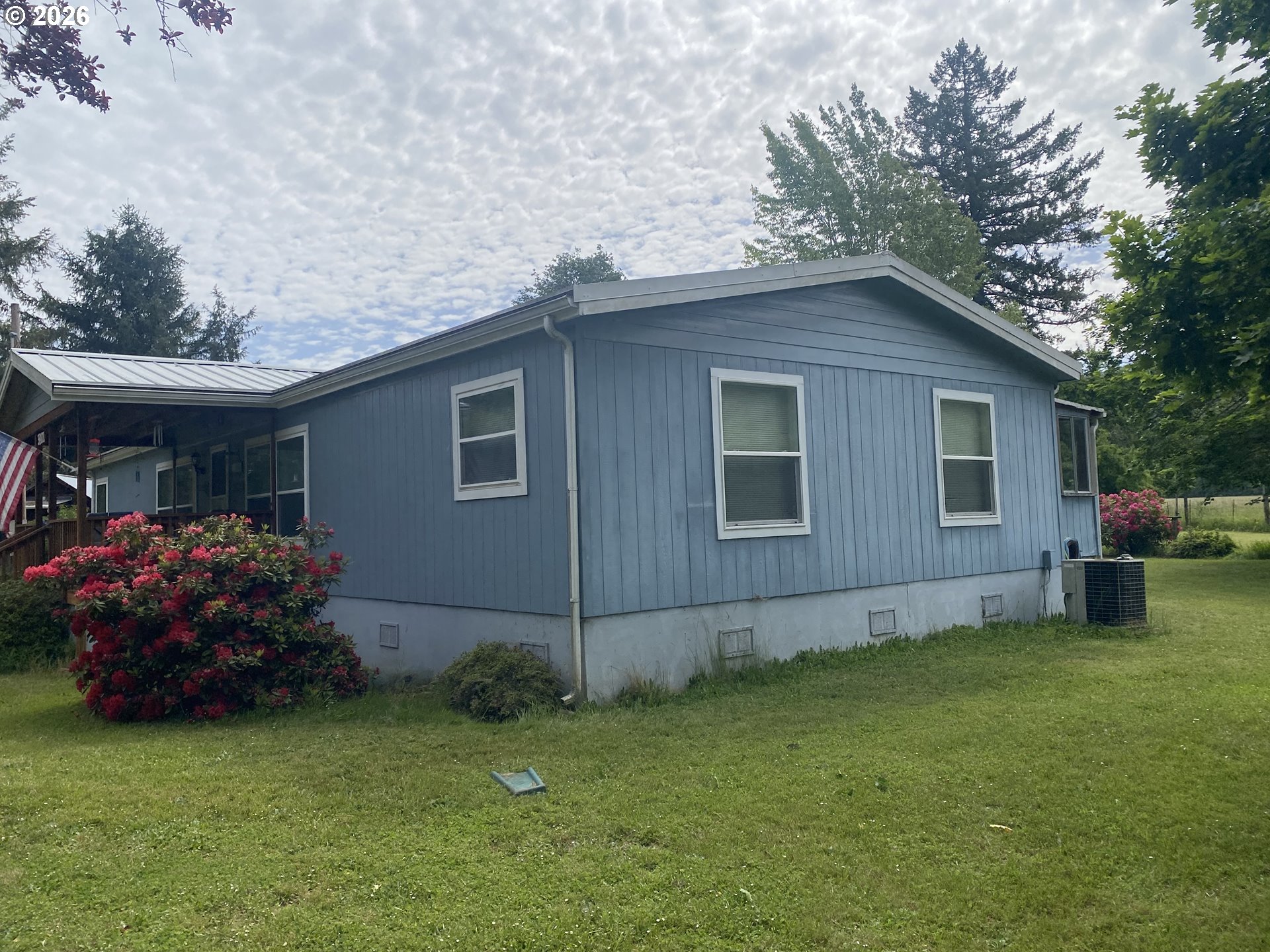38102 Queens Road Marcola, OR 97454 - Photo 12 of 48