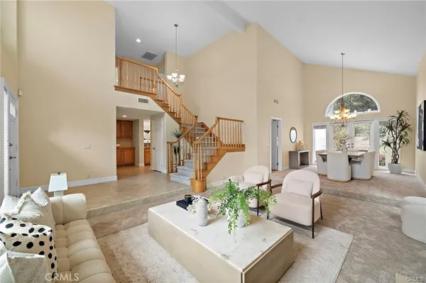 $7,500 | 2811 North Roxbury Street, Orange, CA 92867