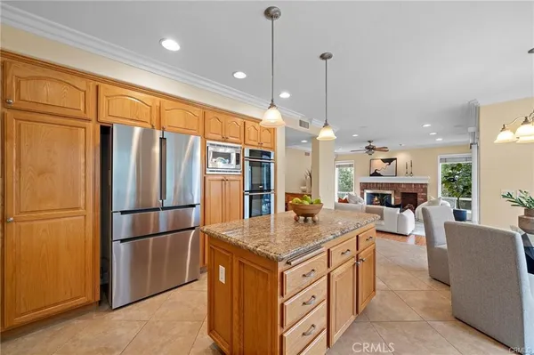 $7,500 | 2811 North Roxbury Street, Orange, CA 92867