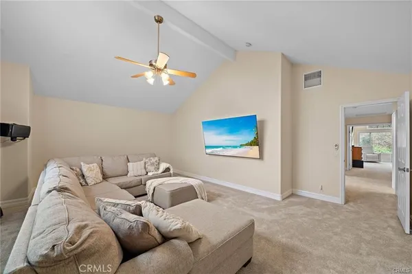 $7,500 | 2811 North Roxbury Street, Orange, CA 92867