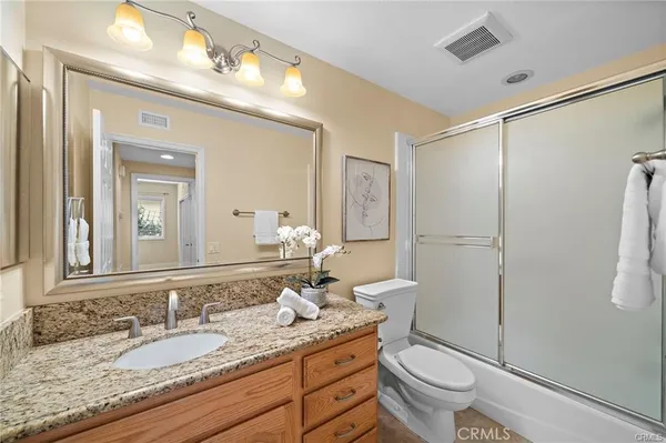 $7,500 | 2811 North Roxbury Street, Orange, CA 92867