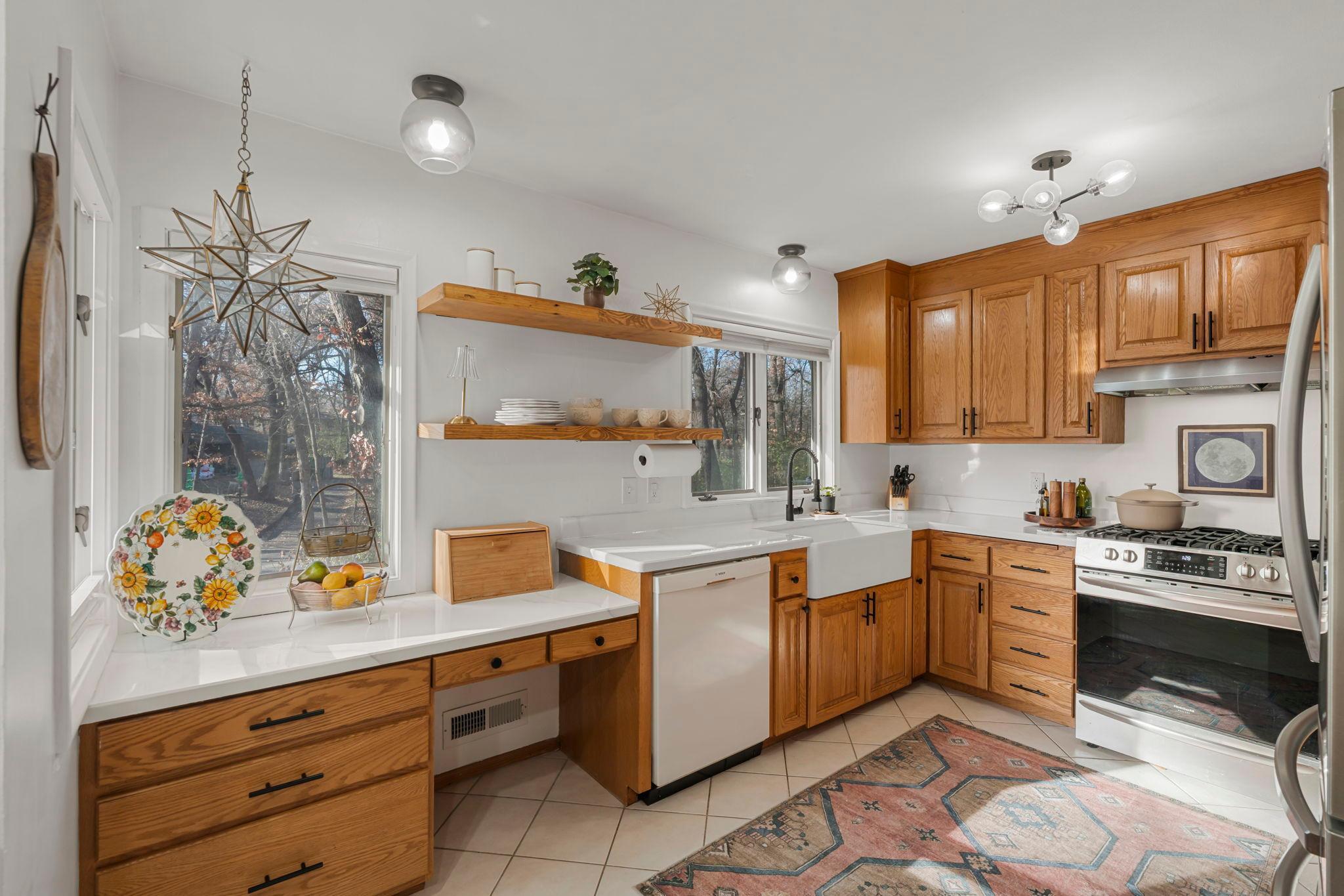 8125 Lea Road Bloomington, MN 55438 - Photo 8 of 49 Gallery Image 8