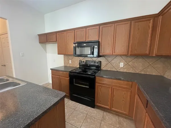 $1,750 | 1232 Redman Avenue, Mesquite, TX 75149