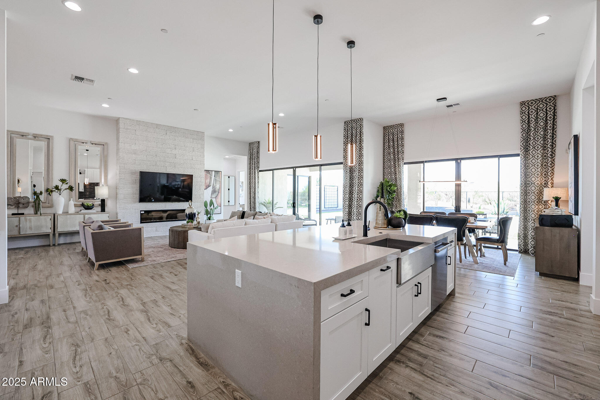 1752 East Creek Canyon Road Phoenix, AZ 85086 - Photo 4 of 78 Model Home B2 Kitchen